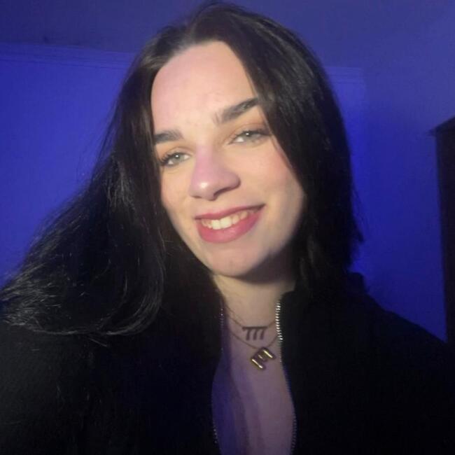 Babysitter em Aves: Erica