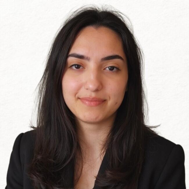 Babysitter in Nyon: Ana