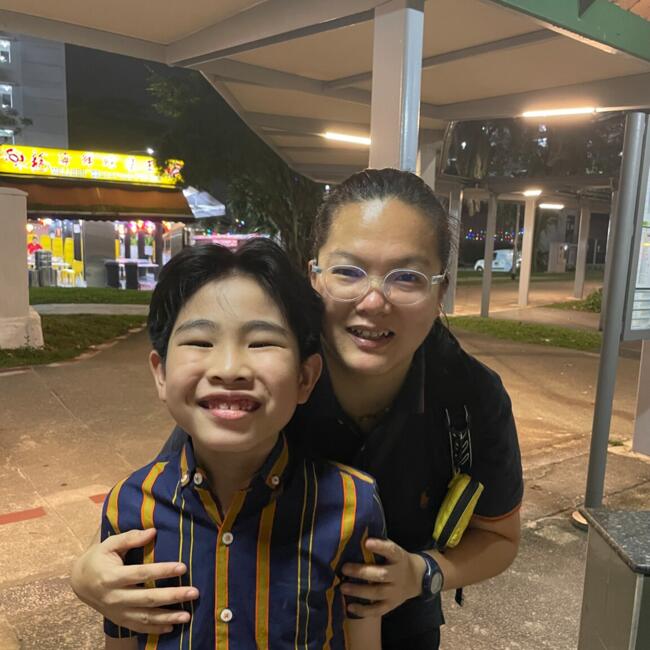 Singapore Island的临时保姆工作: Lynn