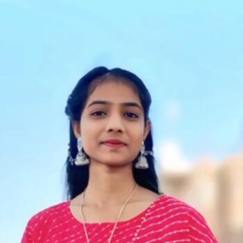 Thāne में बेबीसिटर: Kajal