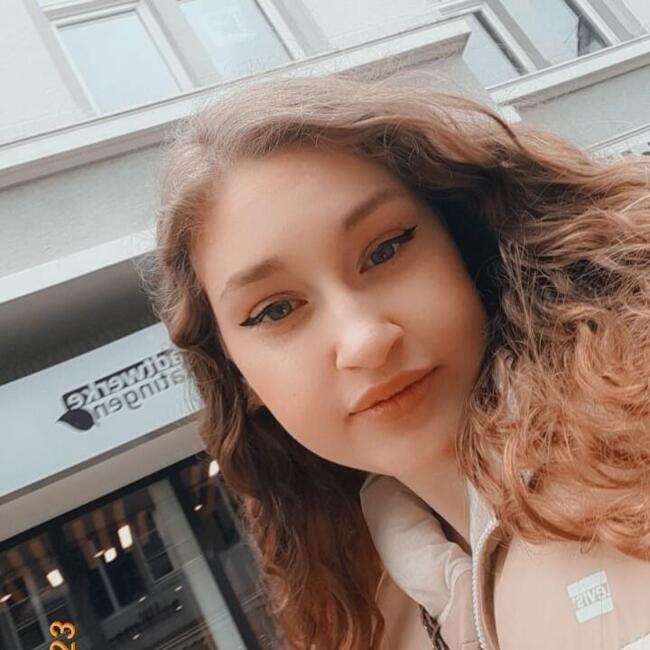 Babysitter in Ratingen: Jana