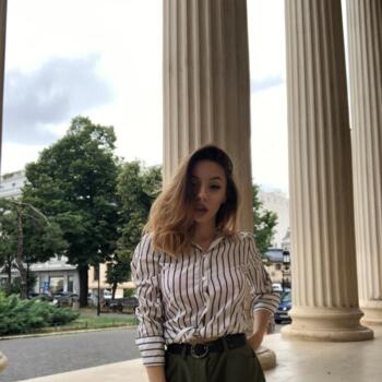 Babysitter in Bucharest: Ioana