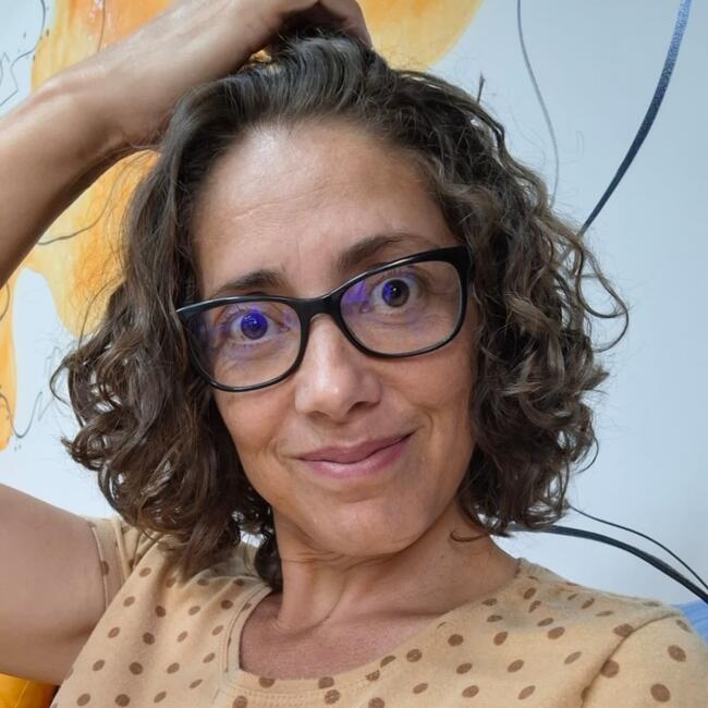 Babysitter in Uberlândia: Císia