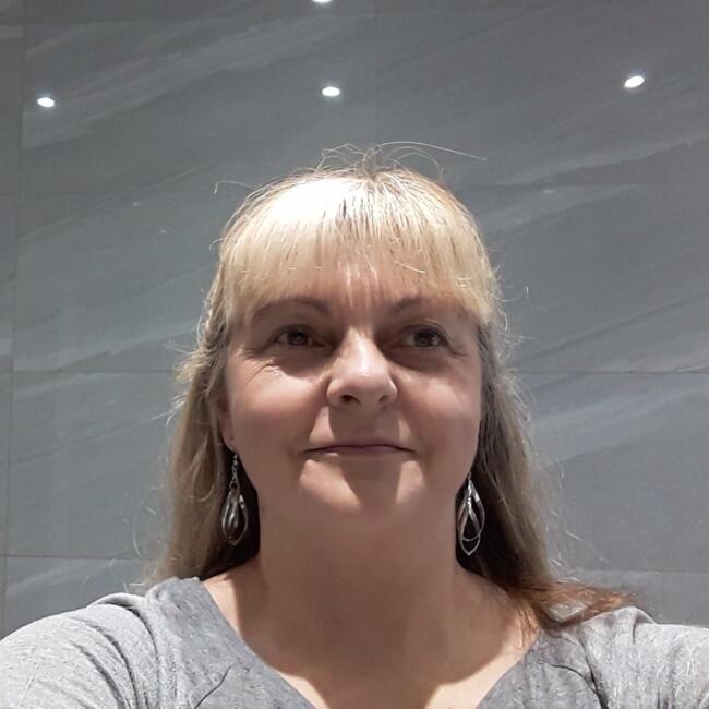 Nanny in Birkenhead: Julie