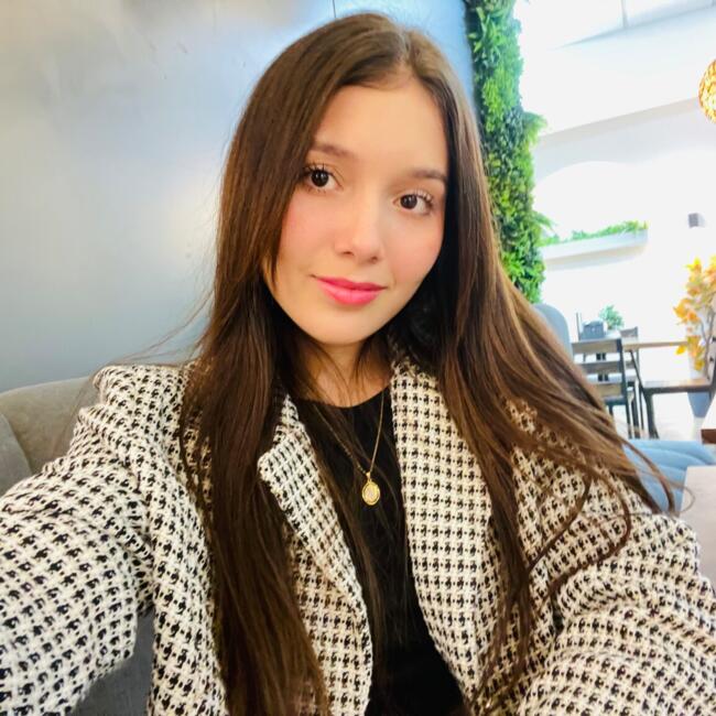 Babysitter in Panama City: Susan