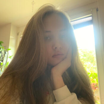 Babysitter in Berlin: Mina