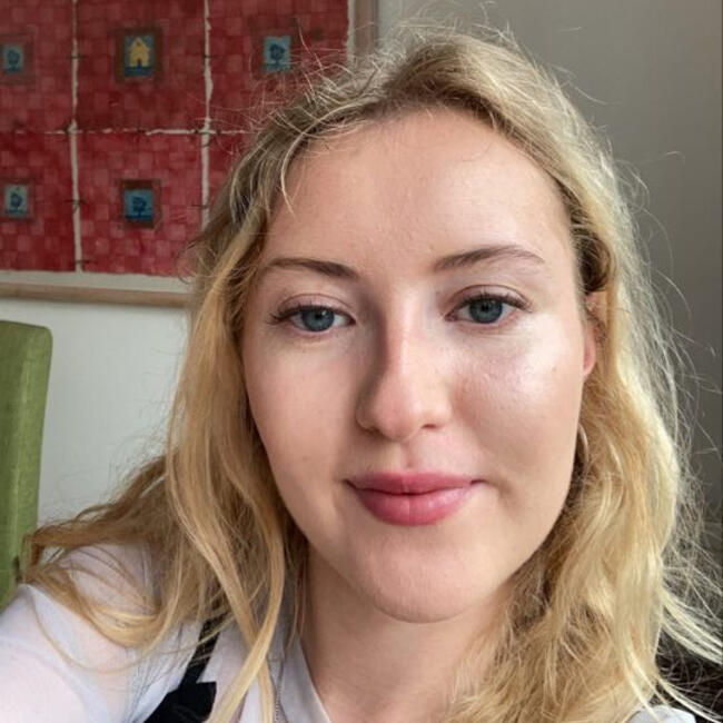 Babysitter in Dún Laoghaire: Maeve