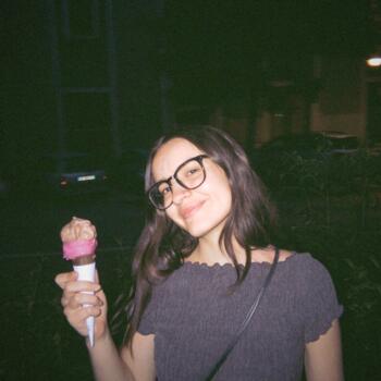 Babysitter in Tenna: Emma