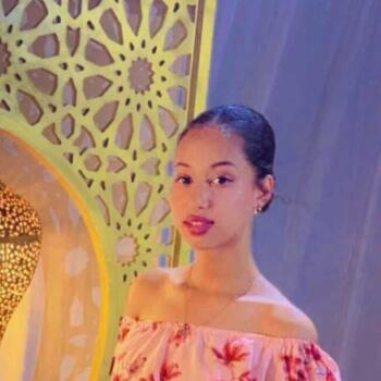 Babysitter in Aryanah: Mariem