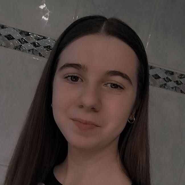 Babysitter in La Flèche: Ryana