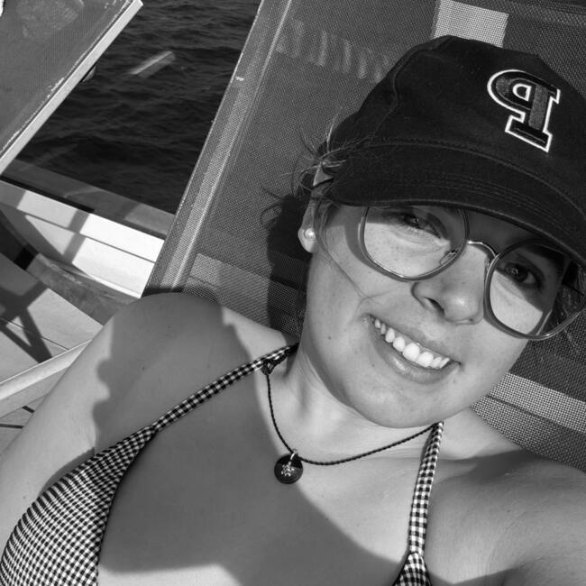 Babysitter in Neuenhof: Paula