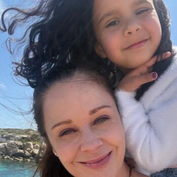 Aile Voróklini: Krissy