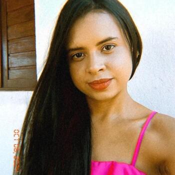 Babá João Pessoa: Maria Vanessa