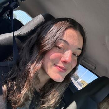 Babysitter Sydney: Olivia