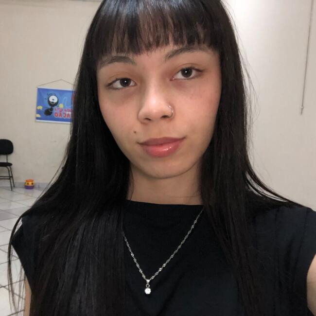 Babá em Divinópolis: Maria Luiza