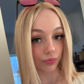 Babysitter in Löberöd: Eira