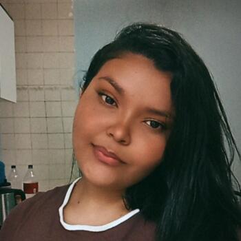 Babysitter in Goiânia: Mariane