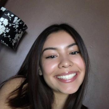 Babysitter in Los Angeles: Adriana