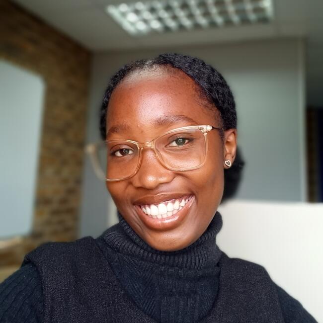 Babysitter in Benoni: Thanduxolo