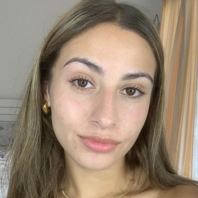 Babysitter in Montevideo: Valentina