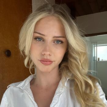 Babysitter in Auckland: Angelique