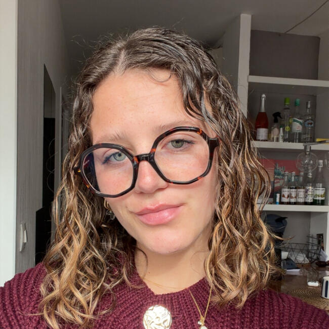Babysitter in Dijon: Emma