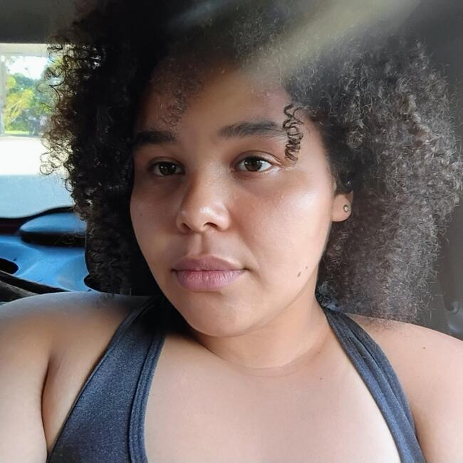 Babysitter in São José (São José): Vitória Luana