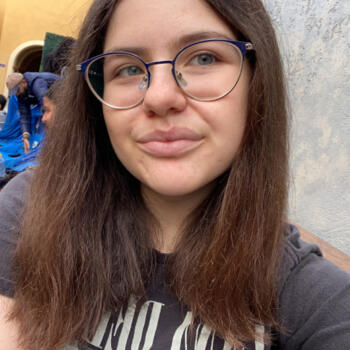 Babysitter in Oak Park (California): Natalie