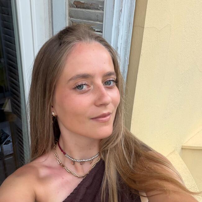 Babysitter em Nice: Lisa