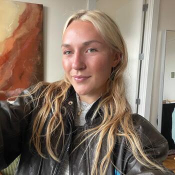 Babysitter Newcastle: Reeves