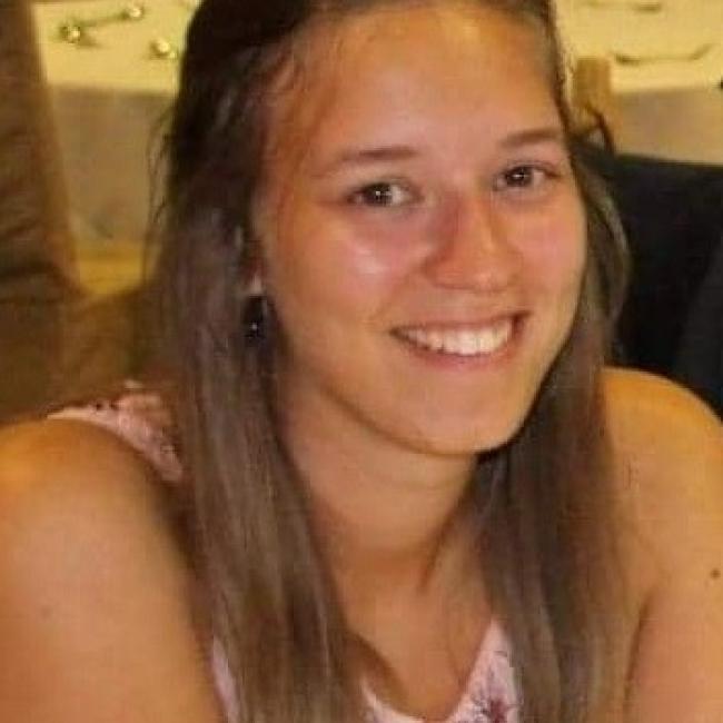 Baby-sitter in Mouscron: Elise