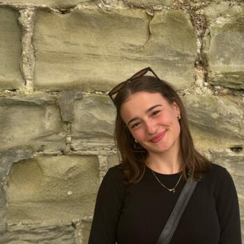 Babysitter in Düdingen: Noemi