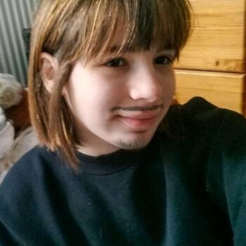 Baby-sitter Mennecy: Clara