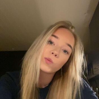 Barnevakt i Ringsaker: Sara