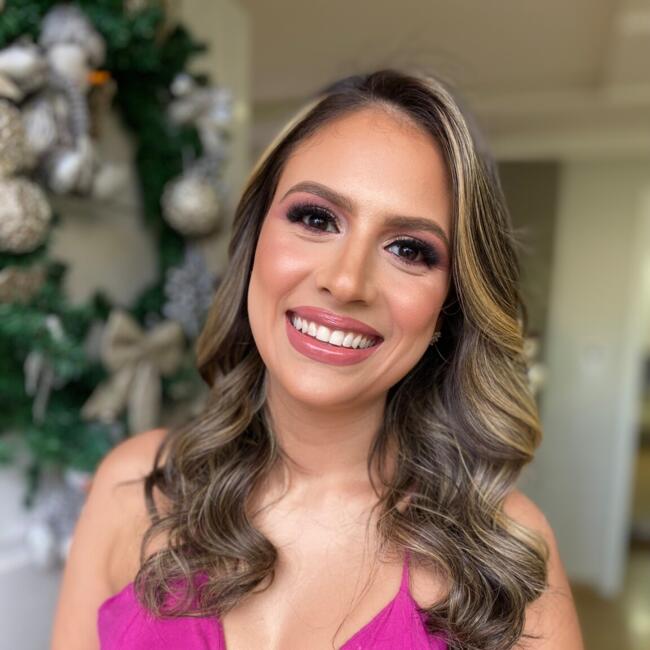 Babysitting job in Itajaí: Emanoelly