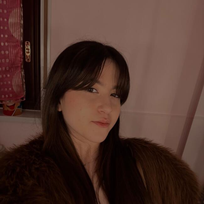 Babysitter a Randazzo: Aisha