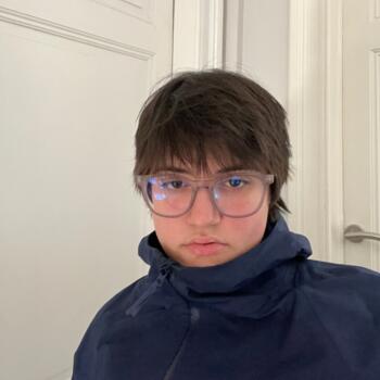 Babysitter in Ixelles/Elsene: Emy