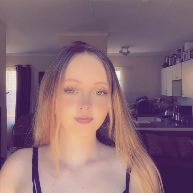 Babysitter in Midrand: Danelle