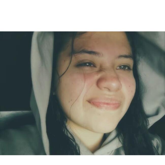 Babysitter in Trujillo: Yamile Morales