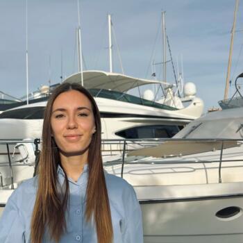 Niñera en San Vicente del Raspeig: Ainhoa