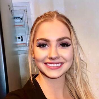 Babysitter Prague: Jolana