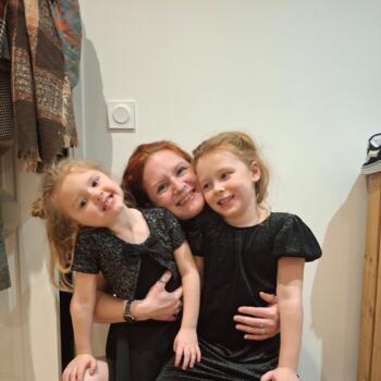 Babysitting job in Longpré-les-Corps-Saints: babysitting job Jessica