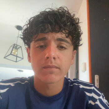 Babysitter in Frouzins: Rafael