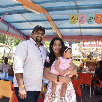 Babysitting job in Sunshine Coast: babysitting job Deviya