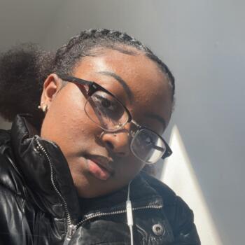 Oppas in Enschede: Tahirah
