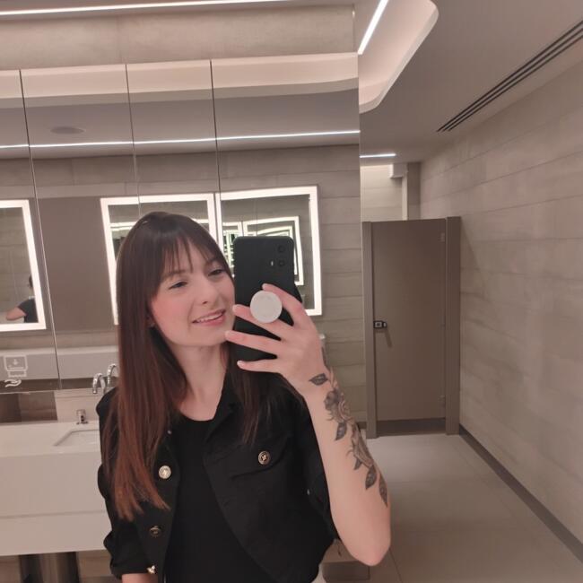 Babysitter in São José (São José): Vitória Caroline