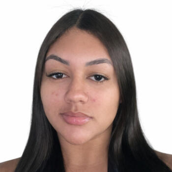Babysitter in Florianópolis: Lais