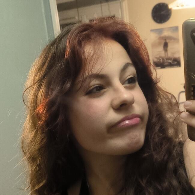 Babysitter in Villeurbanne: Éloïse