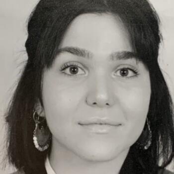 Babysitter in Dublin: Beatriz