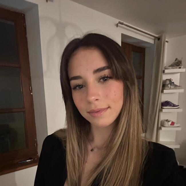 Babysitter in Réalville: Clara